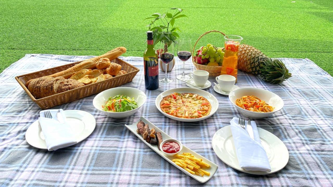 Yunfan Hotel Phnompen Kültér fotó
