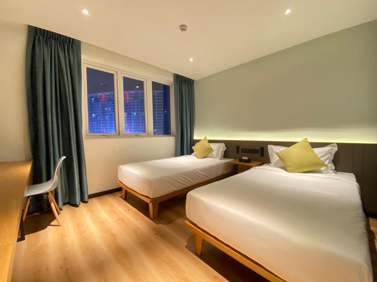 Yunfan Hotel Phnompen Kültér fotó